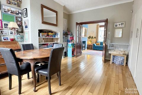 3 bedroom end of terrace house for sale, Fir Bank Road, Royton