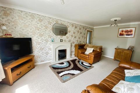 3 bedroom detached bungalow for sale, Broom Drive, Minsterley, Shrewsbury