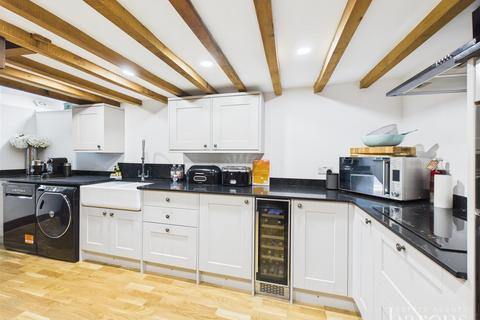 1 Crown Lane, Old Basing, Basingstoke, RG24 7DN