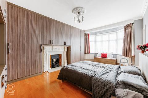 undefined, Lavington Road, London, W13