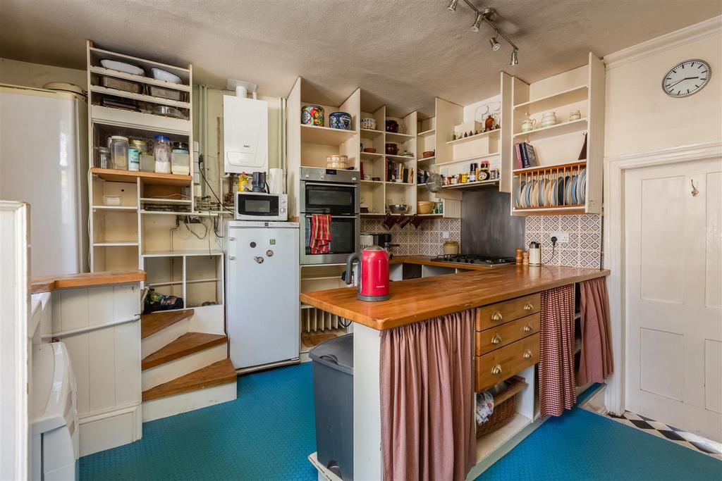 Undercliffe 1 Kitchen Dining Room-5.jpg