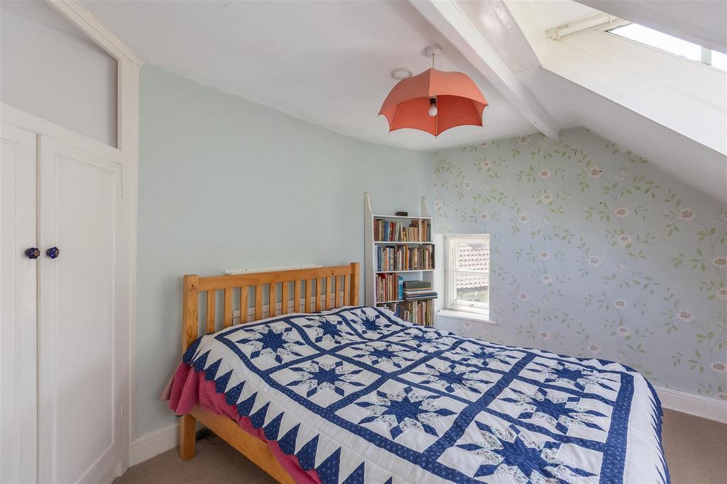 Undercliffe 1 Bedroom 4.jpg