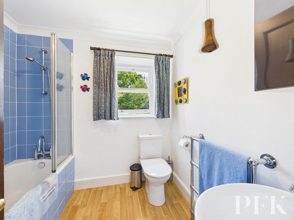 Netherscales Bathroom