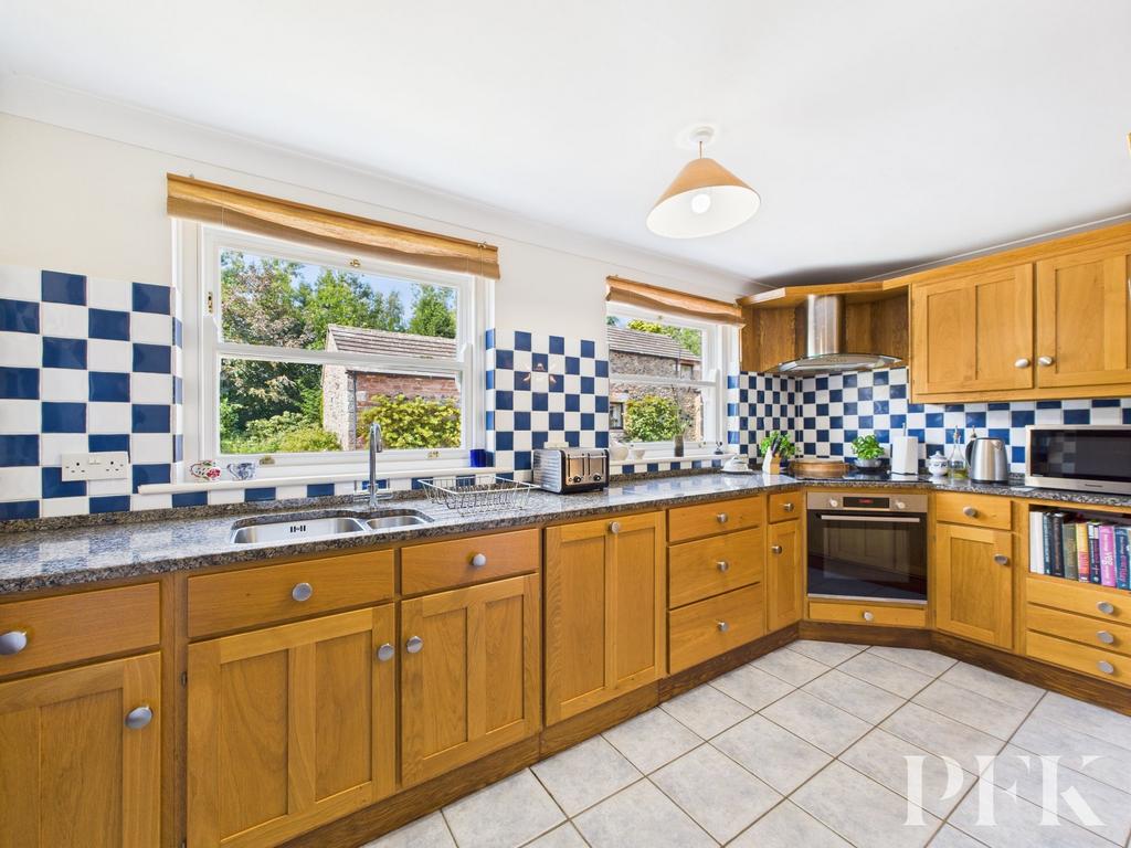 Netherscales Kitchen