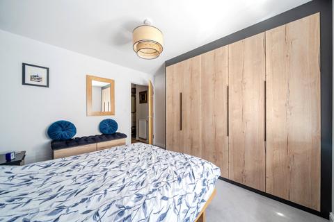 1 bedroom apartment for sale, Brosse Way, Bromley