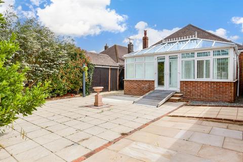 39 Rectory Road, Worthing, BN14 7PE