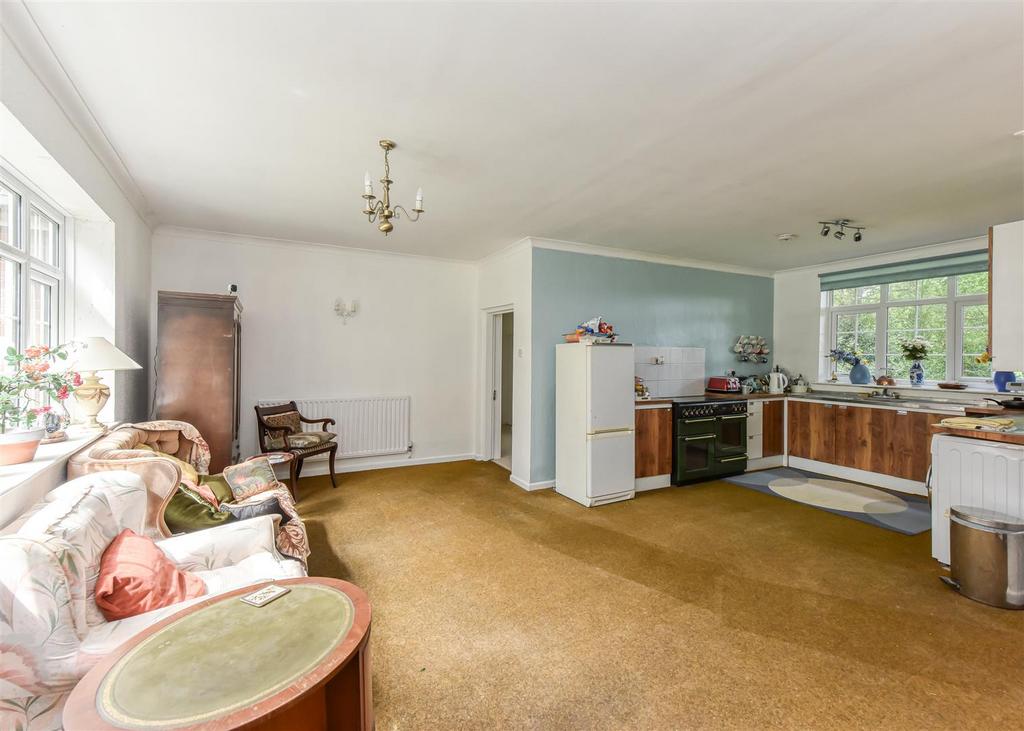 Wergs Hall Gardens-JUN25-kitchen1.jpg
