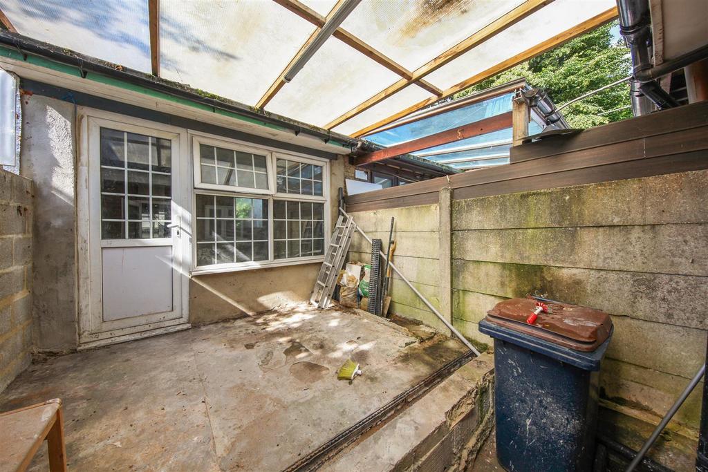 867 Harrow Road - 4 Ku Mdh OL2q L9 Onkp43h2.jpg