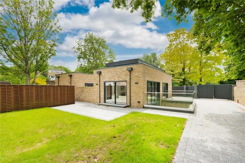 4 bedroom detached house to rent, Lavender Mews, Surbiton, KT6