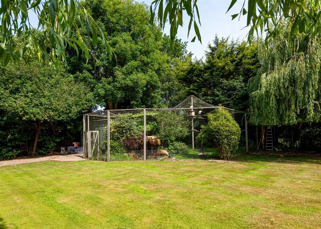 Ashfield House-garden3.jpg