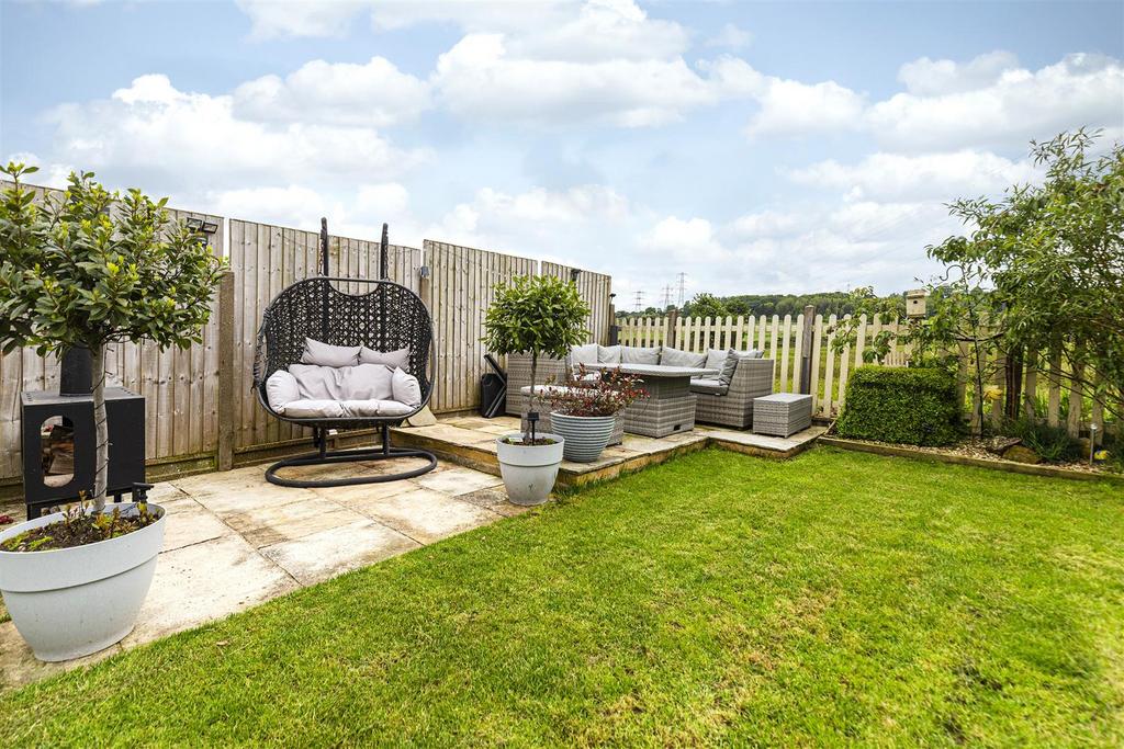 Bramleys Estate Agents - Dewsbury Road - Elland (5