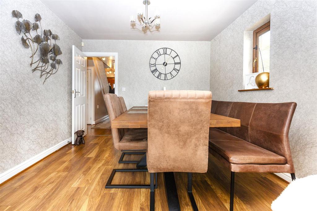 Bramleys Estate Agents - Dewsbury Road - Elland (1