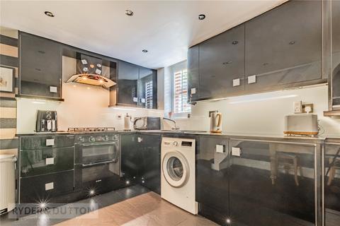 4 Platt Lane, Dobcross, Oldham, OL3 5AD