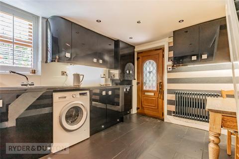 4 Platt Lane, Dobcross, Oldham, OL3 5AD