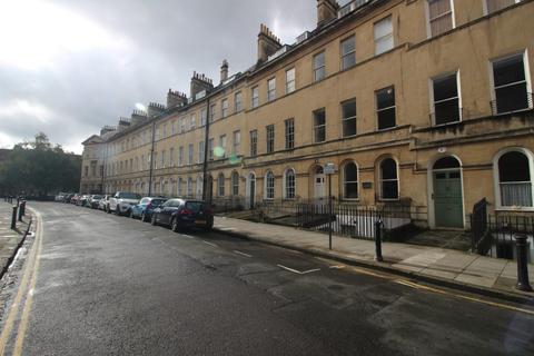 2 bedroom apartment to rent, Henrietta Street, Bathwick