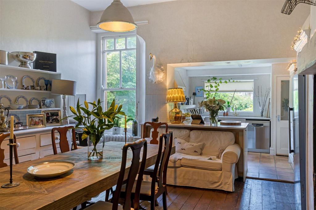Downleaze, Stoke Bishop Dining Kitchen.jpg