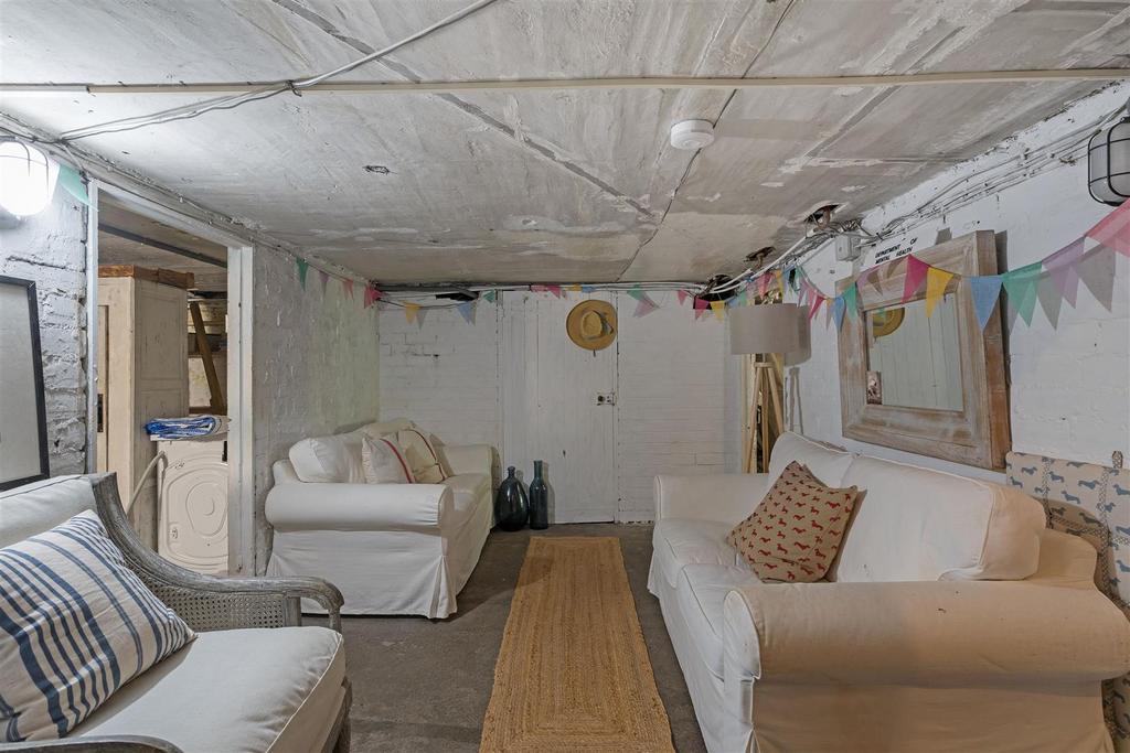 Downleaze, Stoke Bishop Basement Living Room.jpg