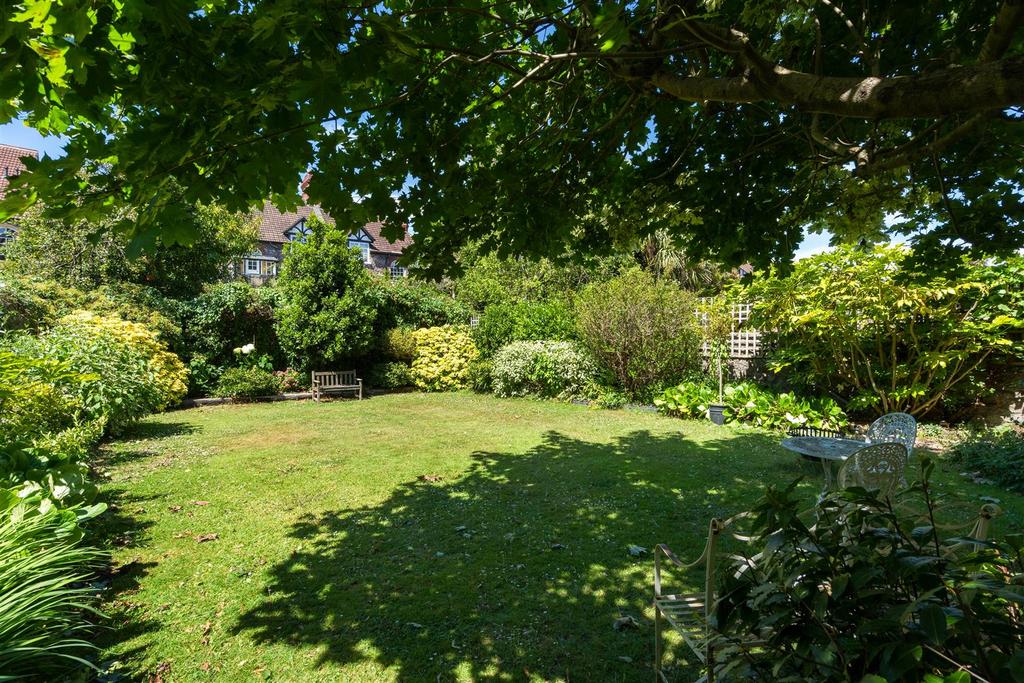 Downleaze, Stoke Bishop Rear Garden 3.jpg