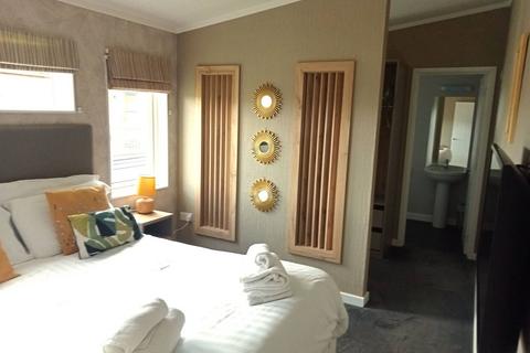 2 bedroom lodge for sale, Caersws Newtown