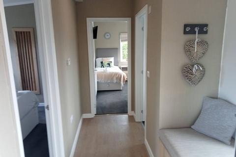 2 bedroom lodge for sale, Caersws Newtown