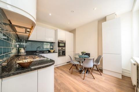3 bedroom flat for sale, Sedlescombe Road, London SW6