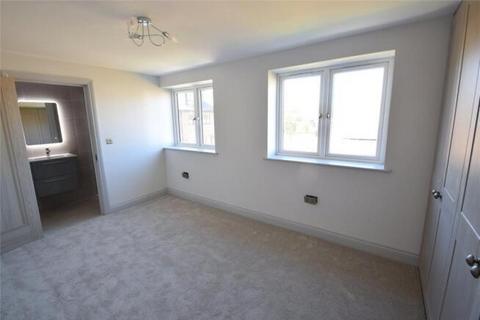 4 bedroom semi-detached house to rent, Eton,  Eton Wick - Windsor,  SL4