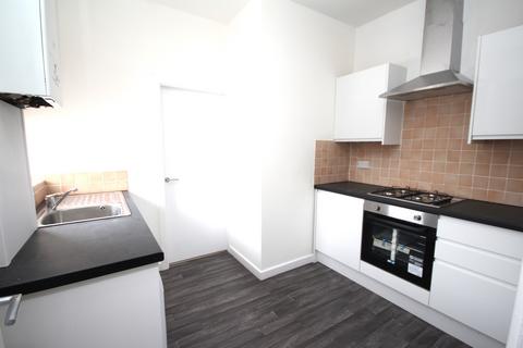 2 bedroom apartment to rent, Chorley New Road, Horwich, Bolton, BL6