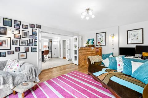 4 bedroom detached house for sale, Sutton Lane, Banbury OX15