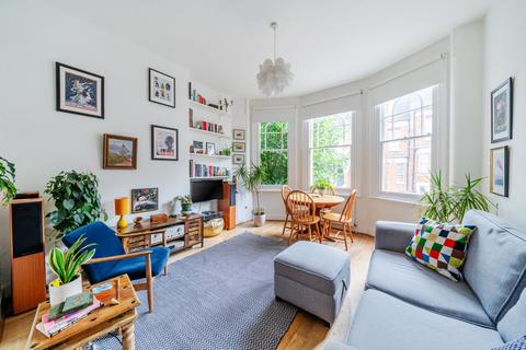 21d Milton Avenue, London, N6 5QF