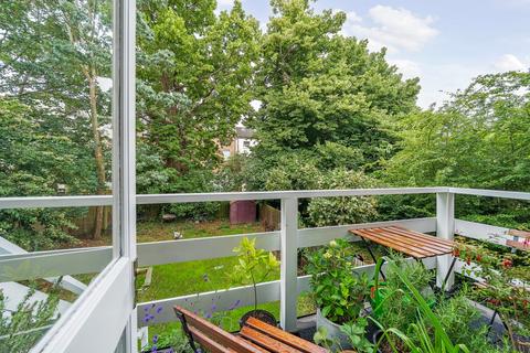 21d Milton Avenue, London, N6 5QF