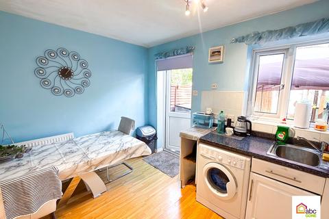 undefined, 44 Sovereign Road, Barking, Essex, IG11 0XQ, UK