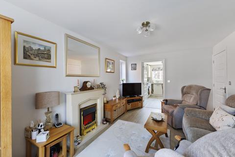 35 Anson Drive, Watchfield, Swindon, SN6 8DH