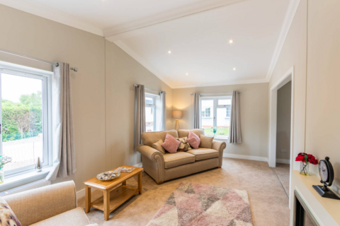 2 bedroom park home for sale, Clacton on Sea