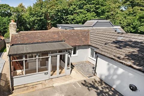 3 bedroom semi-detached bungalow to rent, Sunninghill,  Berkshire,  SL5