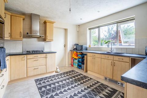 10 Alness Drive, York, YO24 2XZ