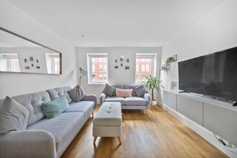 2 bedroom flat for sale, Tower Bridge Road, London, SE1
