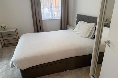 3 bedroom flat to rent, 223 Harrow View, Harrow HA1