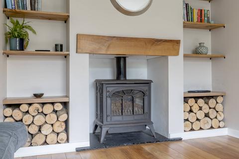 33 Buckstone Road, Edinburgh, EH10 6UA