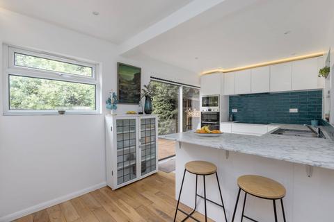 33 Buckstone Road, Edinburgh, EH10 6UA
