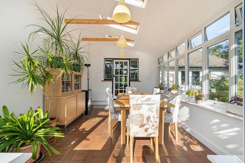 4 bedroom detached house for sale, Eastwick Drive, Great Bookham