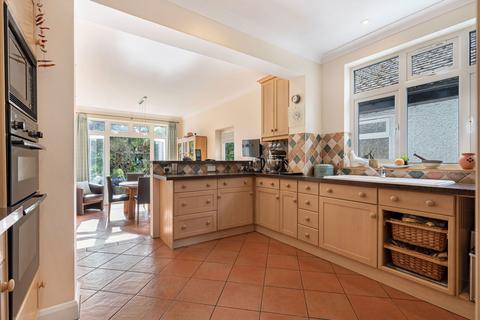 4 bedroom detached house for sale, Eastwick Drive, Great Bookham