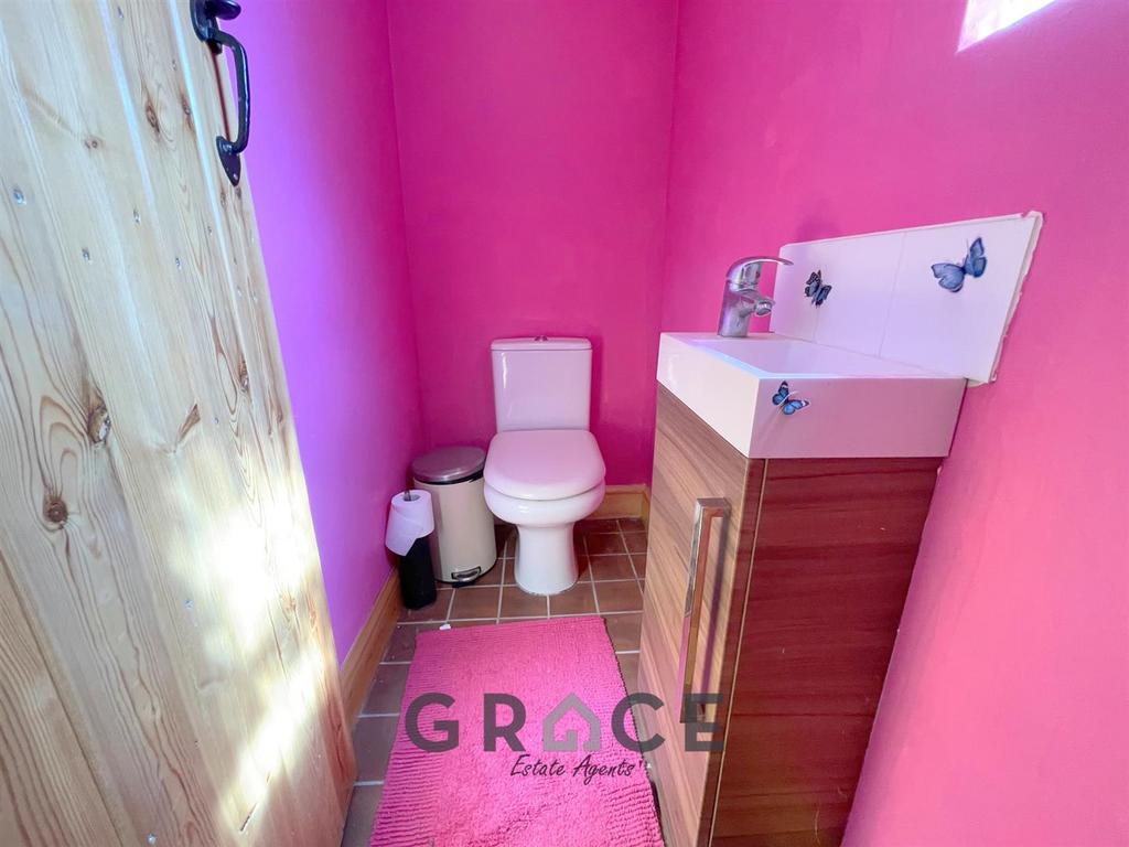 Image00012.jpg
