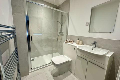 4 bedroom semi-detached house for sale, Vixen Close, Chatham ME5