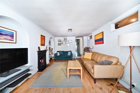2 bedroom apartment for sale, Hillfield Avenue, London, N8