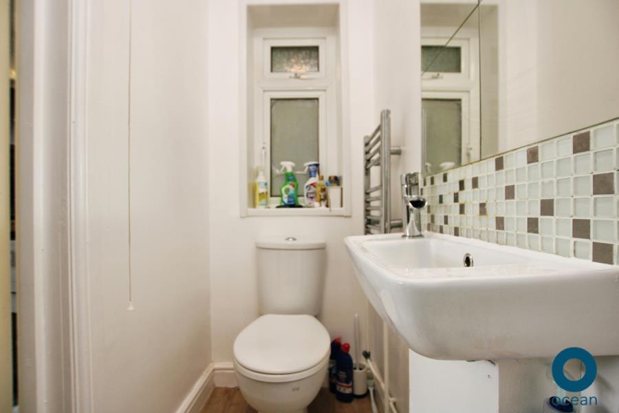 Apartment in Bristol, Northville - View 5