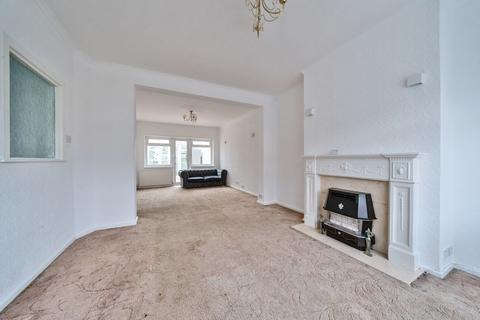 3 bedroom terraced house for sale, Oaks Lane, Ilford