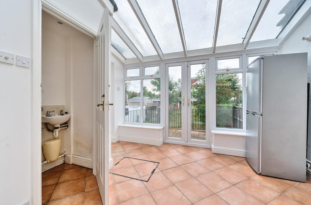 1315782-15-685d52...