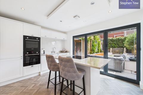 5 Milton Place, Blackpool, FY2 0GB
