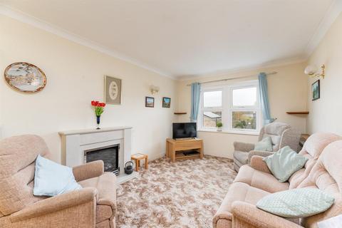 1 bedroom apartment for sale, Chevin Court, Otley LS21