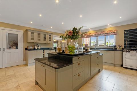 undefined, New Road, Henley-on-thames, RG9